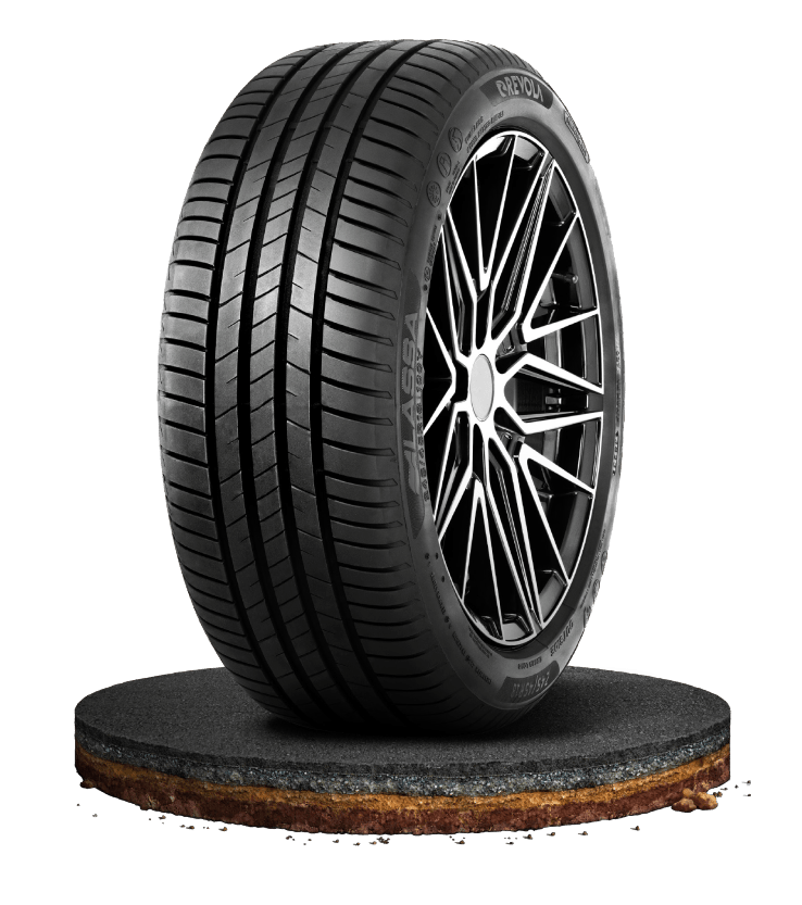 215/50 R17 95W XL REVOLA LASSA